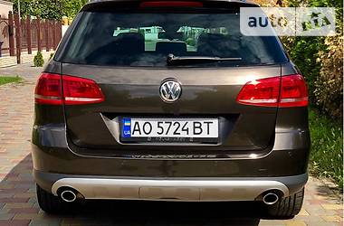 Универсал Volkswagen Carat 2013 в Тячеве