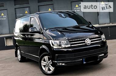 Минивэн Volkswagen Caravelle 2017 в Киеве