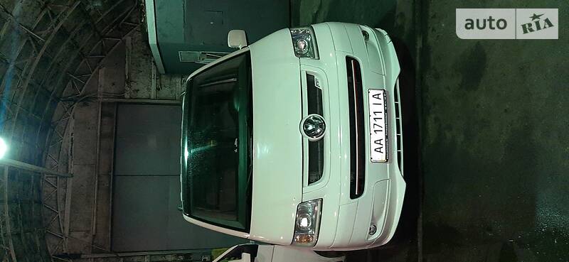 Минивэн Volkswagen Caravelle 2008 в Киеве фото 8 Минивэн Volkswagen Caravelle 2008 в Киеве