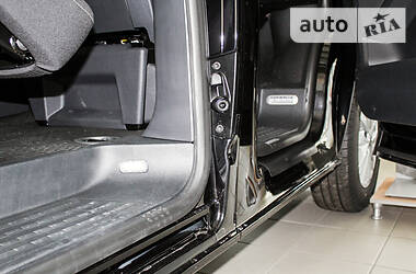 Вантажопасажирський фургон Volkswagen Caravelle 2019 в 