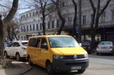 Мінівен Volkswagen Caravelle 2013 в Одесі