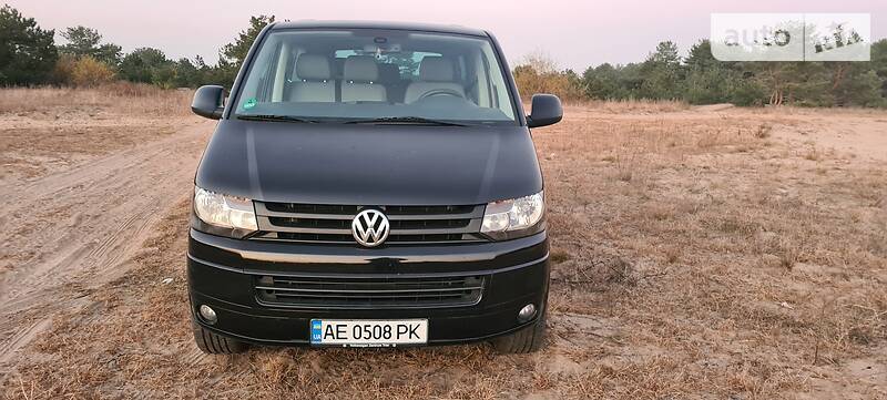 Минивэн Volkswagen Caravelle 2010 в Днепре