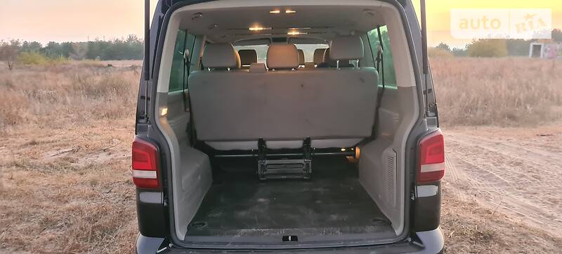 Минивэн Volkswagen Caravelle 2010 в Днепре