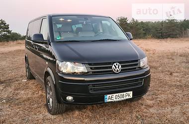 Минивэн Volkswagen Caravelle 2010 в Днепре