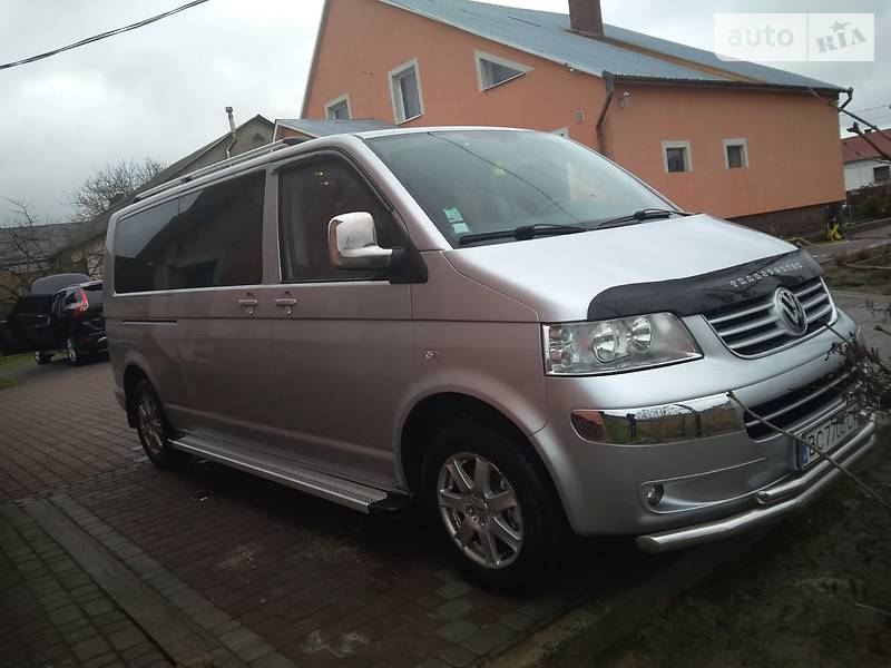 Volkswagen Caravelle