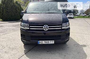 Минивэн Volkswagen Caravelle 2017 в Днепре