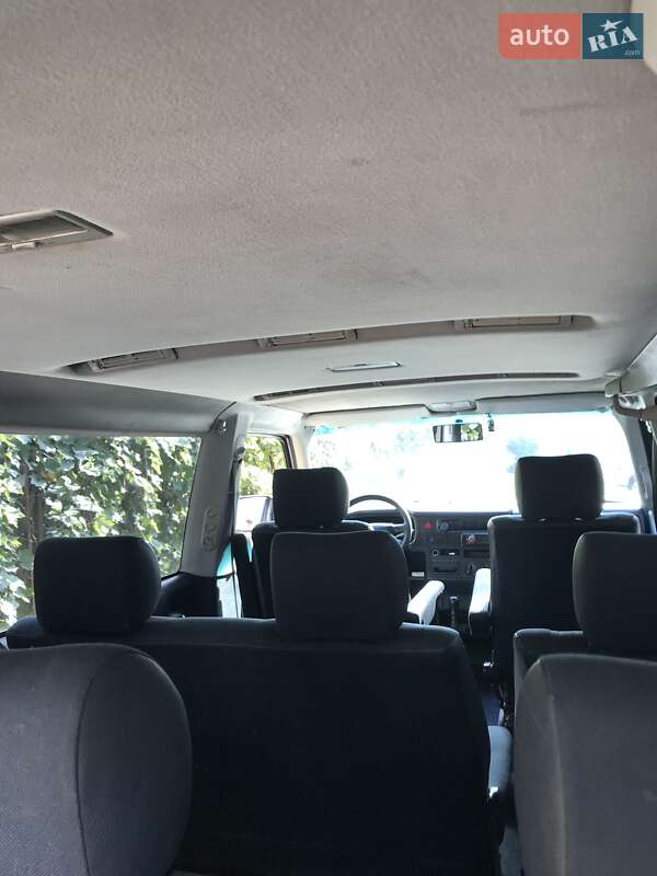 Минивэн Volkswagen Caravelle 1999 в Киеве