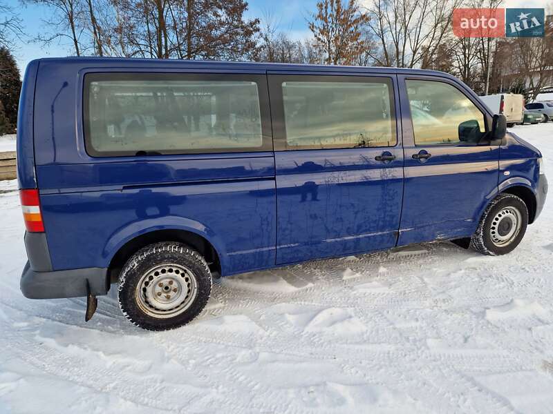 Volkswagen Caravelle 2008