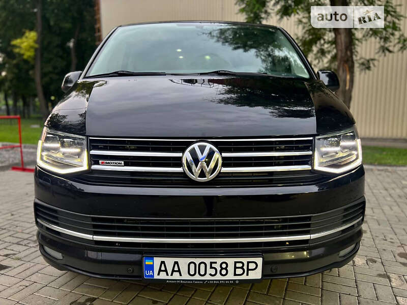 Минивэн Volkswagen Caravelle 2017 в Днепре