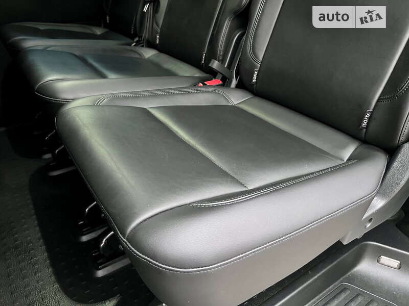 Минивэн Volkswagen Caravelle 2017 в Днепре