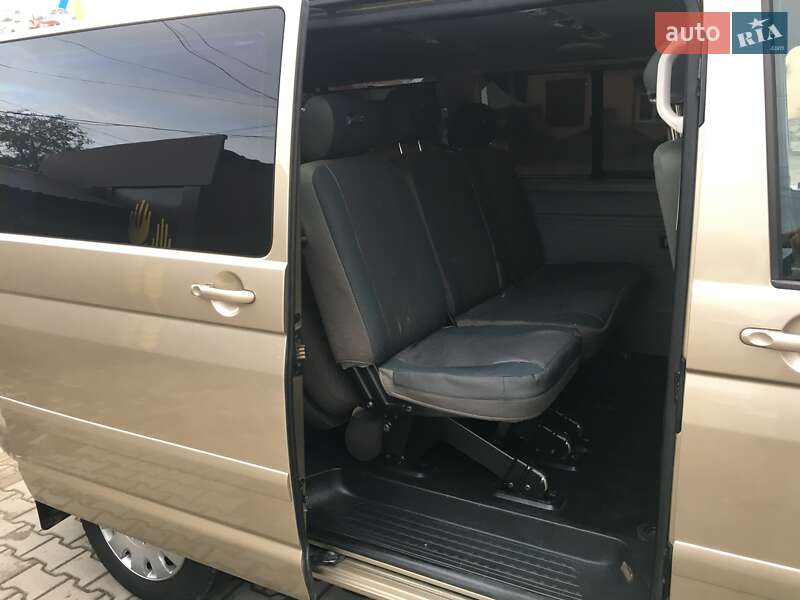 Мінівен Volkswagen Caravelle 2009 в Івано-Франківську