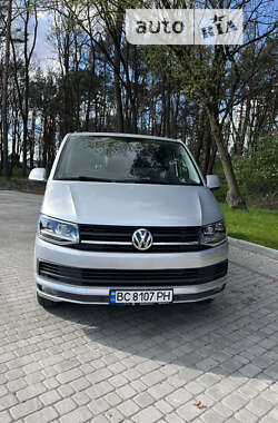 Volkswagen Caravelle 2015