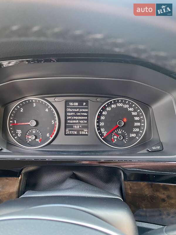 Мінівен Volkswagen Caravelle 2017 в Києві