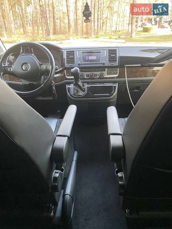Мінівен Volkswagen Caravelle 2017 в Києві