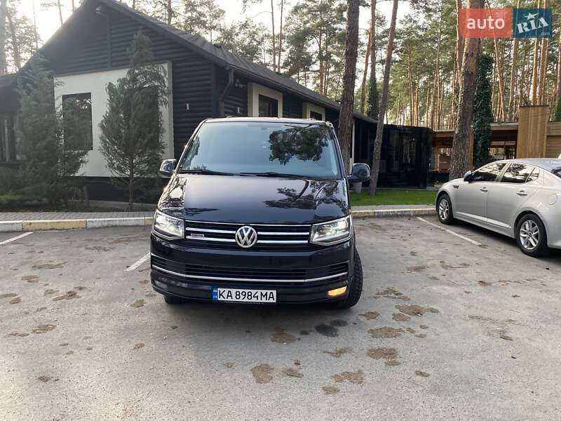Мінівен Volkswagen Caravelle 2017 в Києві