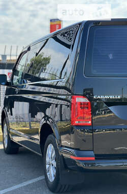 Минивэн Volkswagen Caravelle 2016 в Киеве