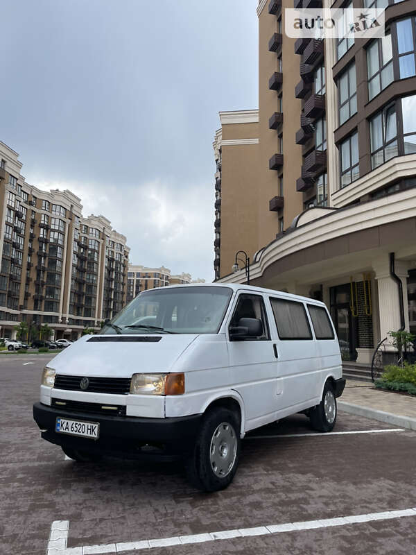 Минивэн Volkswagen Caravelle 1993 в Софиевской Борщаговке