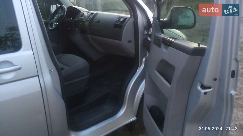 Мінівен Volkswagen Caravelle 2013 в Луцьку фото 3 Мінівен Volkswagen Caravelle 2013 в Луцьку