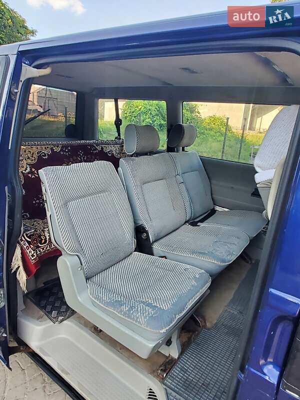 Мінівен Volkswagen Caravelle 1996 в Луцьку