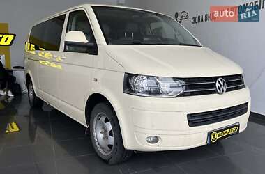 Volkswagen Caravelle 2013