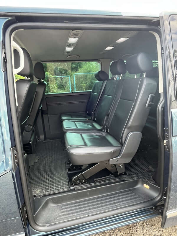 Минивэн Volkswagen Caravelle 2019 в Черновцах