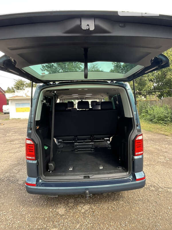 Минивэн Volkswagen Caravelle 2019 в Черновцах