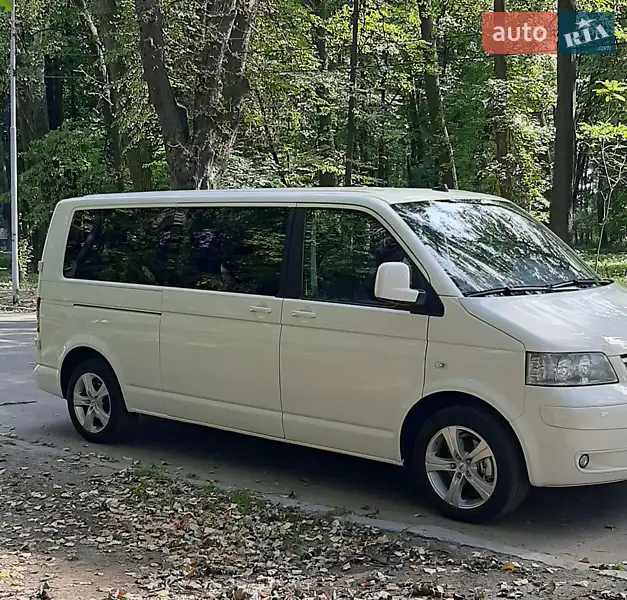 Volkswagen Caravelle 2005