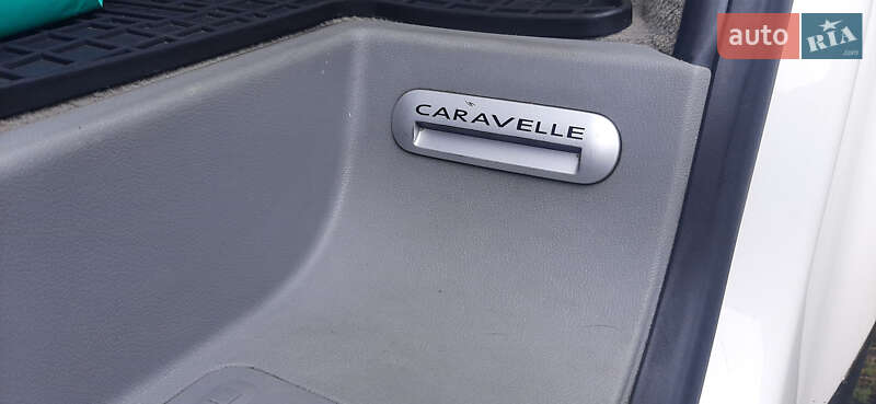 Минивэн Volkswagen Caravelle 2005 в Черновцах