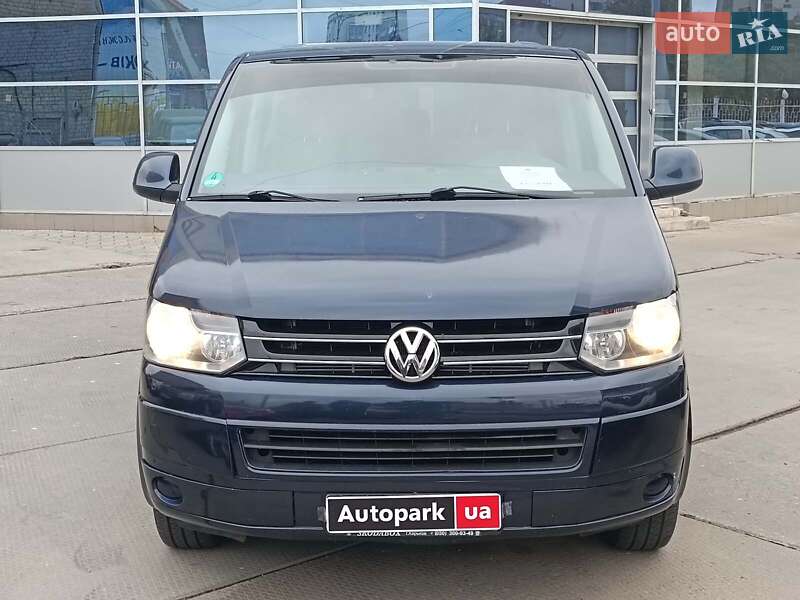 Минивэн Volkswagen Caravelle 2013 в Харькове