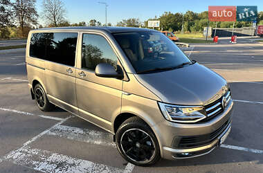 Volkswagen Caravelle 2015 Volkswagen Caravelle 2015