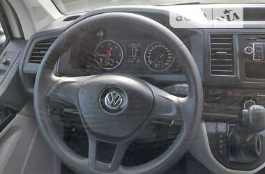 Минивэн Volkswagen Caravelle 2018 в 