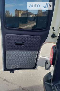 Минивэн Volkswagen Caravelle 2018 в 