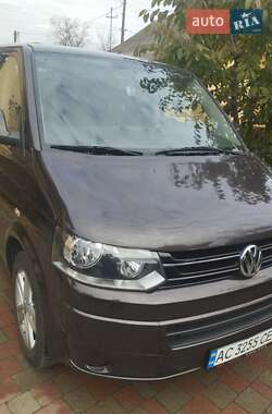 Volkswagen Caravelle 2013 Volkswagen Caravelle 2013