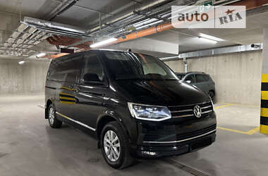Volkswagen Caravelle 2017