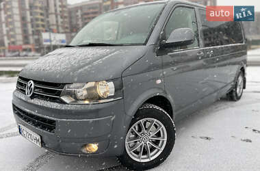 Минивэн Volkswagen Caravelle 2013 в Тернополе