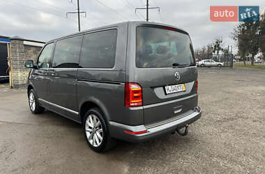 Минивэн Volkswagen Caravelle 2019 в 