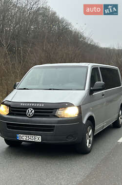 Минивэн Volkswagen Caravelle 2010 в Львове