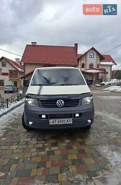 Мінівен Volkswagen Caravelle 2004 в Івано-Франківську