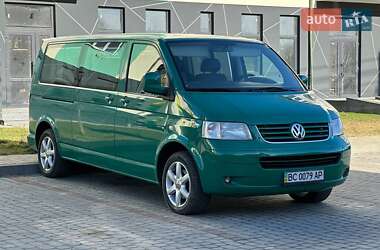 Volkswagen Caravelle 2009