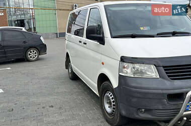 Минивэн Volkswagen Caravelle 2004 в Одессе