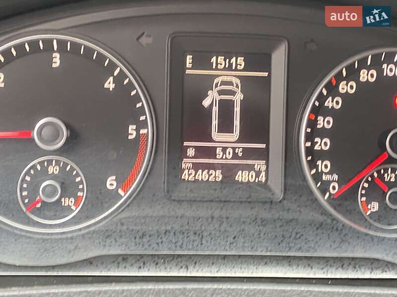 Volkswagen Caravelle 2010