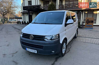 Минивэн Volkswagen Caravelle 2012 в Черновцах