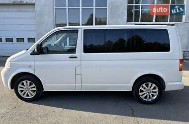 Volkswagen Caravelle 2008