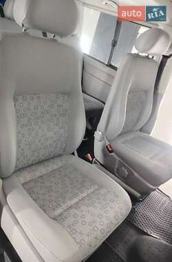 Минивэн Volkswagen Caravelle 2007 в 