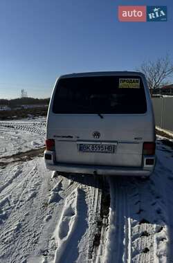 Минивэн Volkswagen Caravelle 2000 в 
