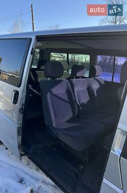 Минивэн Volkswagen Caravelle 2000 в 