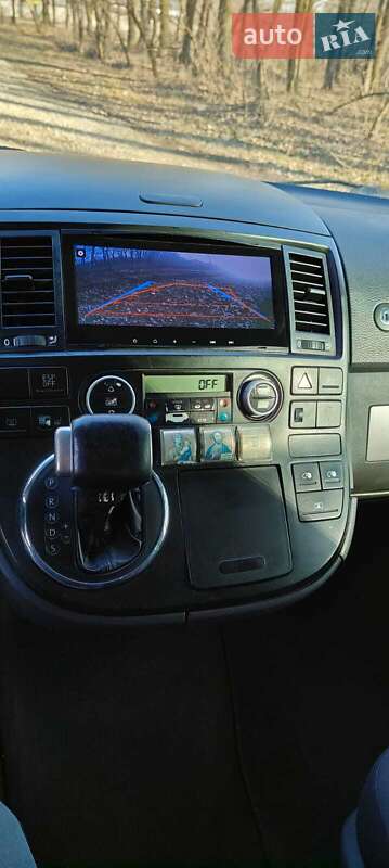 Мінівен Volkswagen Caravelle 2008 в Чернівцях