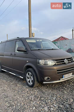 Минивэн Volkswagen Caravelle 2011 в 