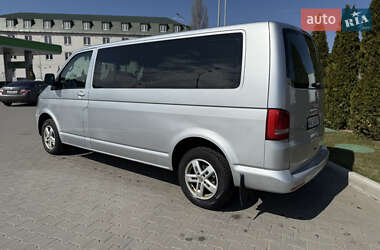 Минивэн Volkswagen Caravelle 2015 в 