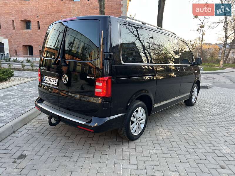 Мінівен Volkswagen Caravelle 2015 в Львові